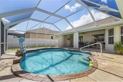 2201 SE 17th Pl, Cape Coral, FL 33990 - Photo 26