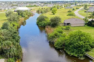 523 NW 19th Pl, Cape Coral, FL 33993 - Photo 1