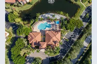 15625 Ocean Walk Cir #308, Fort Myers, FL 33908 - Photo 2