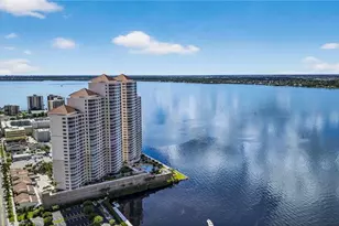 2090 W First St, Fort Myers, FL 33901 - Photo 38