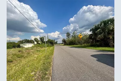 27430 San Marco Dr, Punta Gorda, FL 33983 - Photo 4