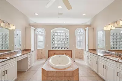 619 SW 43rd Ln, Cape Coral, FL 33914 - Photo 22