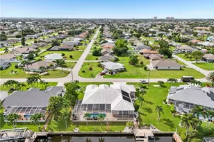 619 SW 43rd Ln, Cape Coral, FL 33914 - Photo 34