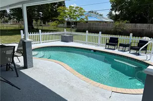 1333 SE 8th Ave, Cape Coral, FL 33990 - Photo 4