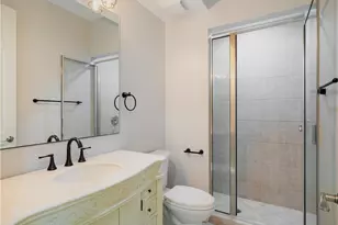 1266 Par View Dr, Sanibel, FL 33957 - Photo 24