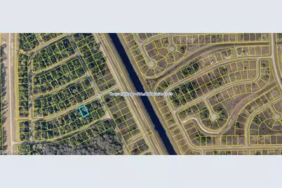 217 Clover Ave, Labelle, FL 33935 - Photo 1