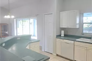 3315 SW 8th Ct, Cape Coral, FL 33914 - Photo 26