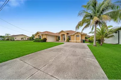 621 NW 37th Ave, Cape Coral, FL 33993 - Photo 2