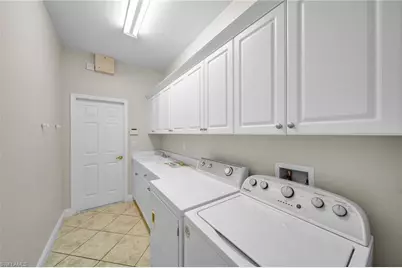 621 NW 37th Ave, Cape Coral, FL 33993 - Photo 12
