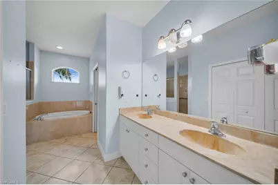 621 NW 37th Ave, Cape Coral, FL 33993 - Photo 30