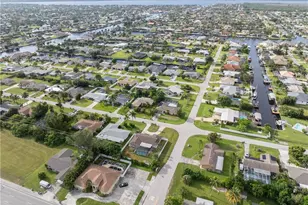 163 SW 48th Terrace, Cape Coral, FL 33914 - Photo 30