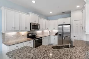 10260 Glastonbury Cir, Fort Myers, FL 33913 - Photo 18