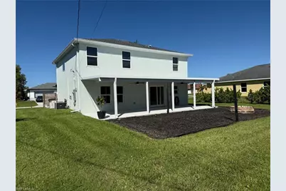1825 SW 3rd Pl, Cape Coral, FL 33991 - Photo 2