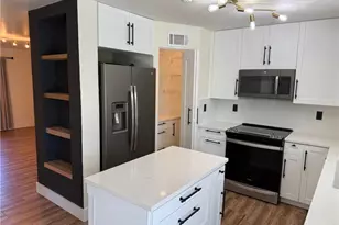 1825 SW 3rd Pl, Cape Coral, FL 33991 - Photo 10