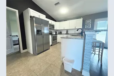 2948 SW 6th Ave, Cape Coral, FL 33914 - Photo 8