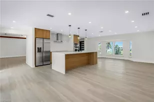 105 Sinclair St SE, Port Charlotte, FL 33952 - Photo 16