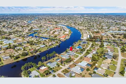 1221 SE 43rd Ter, Cape Coral, FL 33904 - Photo 48