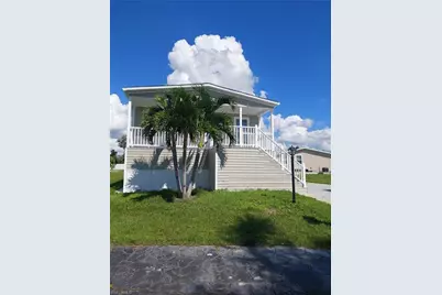 44 Dogwood Way, Fort Myers, FL 33908 - Photo 2