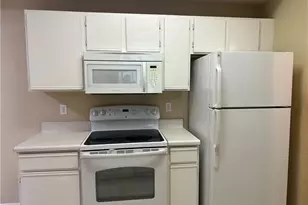 6300 Aragon Way, Fort Myers, FL 33966 - Photo 6