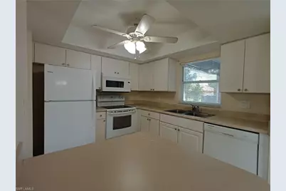 1138 SE 19th Ln, Cape Coral, FL 33990 - Photo 6