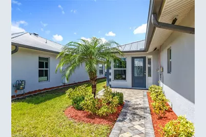 177 Village Cir #31, Labelle, FL 33935 - Photo 2