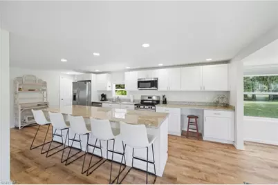 25 W Hampton Dr, Fort Myers, FL 33908 - Photo 16