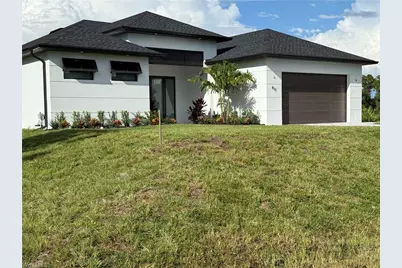 911 Asher St E, Lehigh Acres, FL 33974 - Photo 8