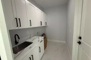 911 Asher St E, Lehigh Acres, FL 33974 - Photo 44