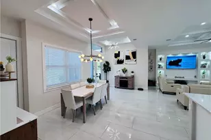 528 Jacaranda Pkwy E, Cape Coral, FL 33909 - Photo 16