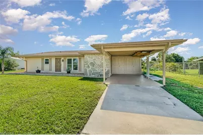 2368 Starlite Ln, Port Charlotte, FL 33952 - Photo 4