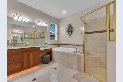 2922 NW 19th St, Cape Coral, FL 33993 - Photo 4