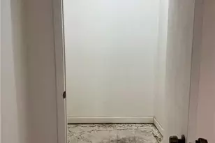 205 Martin Dr NE, Port Charlotte, FL 33952 - Photo 38