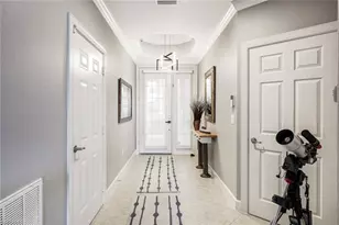 10390 Glastonbury Cir, Fort Myers, FL 33913 - Photo 4