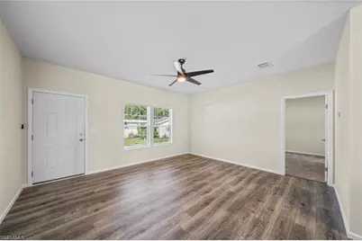 24 Red Poinciana Dr, Fort Myers, FL 33908 - Photo 18