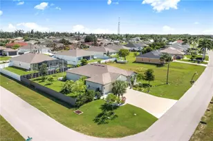 317 SW 26th Ave, Cape Coral, FL 33991 - Photo 2