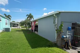 2787 Breezewood Dr, North Fort Myers, FL 33917 - Photo 4