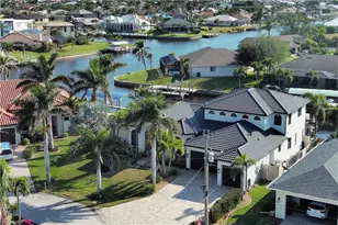 2804 SW 38th St, Cape Coral, FL 33914 - Photo 2