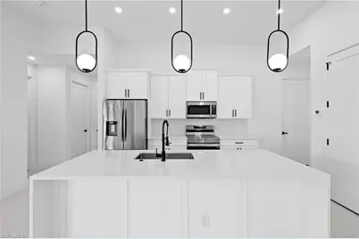 913 Embers Pkwy W, Cape Coral, FL 33993 - Photo 12