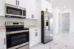 1834 Lindsay St, Lehigh Acres, FL 33972 - Photo 10