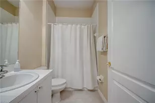 2667 Sunset Lake Dr, Cape Coral, FL 33909 - Photo 32