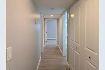 5790 Trailwinds Dr #111, Fort Myers, FL 33907 - Photo 8