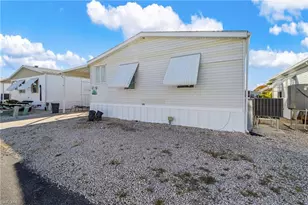 3089 Skipper Ln, Saint James City, FL 33956 - Photo 4