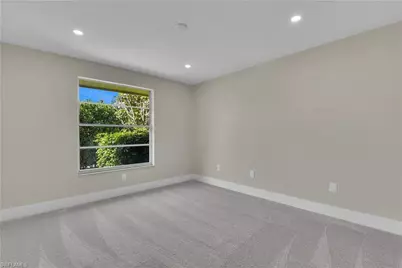 491 Cypress Way E, Naples, FL 34110 - Photo 32