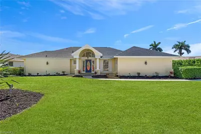 491 Cypress Way E, Naples, FL 34110 - Photo 1