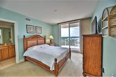 2104 W First St #704, Fort Myers, FL 33901 - Photo 18