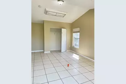 2601 Elva Pl, Lehigh Acres, FL 33971 - Photo 8