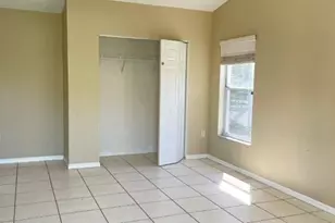 2601 Elva Pl, Lehigh Acres, FL 33971 - Photo 8