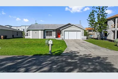906 SW 7th Ct, Cape Coral, FL 33991 - Photo 1