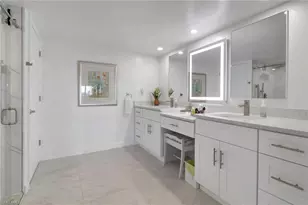 5260 S Landings Dr, Fort Myers, FL 33919 - Photo 16