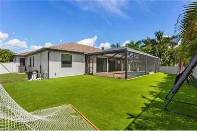 1732 SW 51st St, Cape Coral, FL 33914 - Photo 36